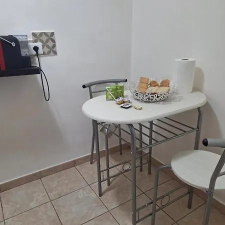 Airport House Holiday home Catania